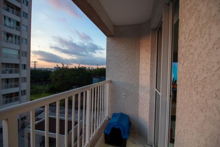 Apartamento para alugar com 43m², 2 quartos e 1 vagaVaranda