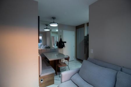 Apartamento para alugar com 43m², 2 quartos e 1 vagaSala