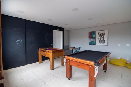 Apartamento para alugar com 43m², 2 quartos e 1 vagaÁrea comum - Sala de Jogos