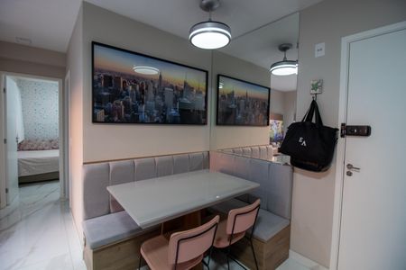 Apartamento para alugar com 43m², 2 quartos e 1 vagaSala