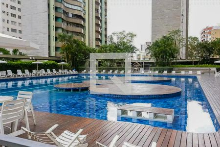 Apartamento à venda com 160m², 3 quartos e 2 vagasÁrea comum