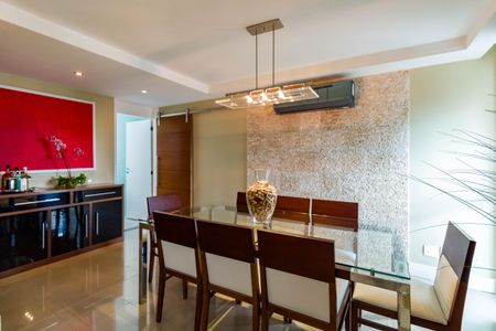 Apartamento à venda com 160m², 3 quartos e 2 vagasSala 1