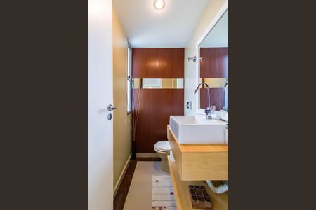 Apartamento à venda com 160m², 3 quartos e 2 vagasLavabo