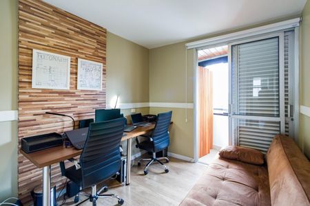 Apartamento à venda com 160m², 3 quartos e 2 vagasQuarto 1