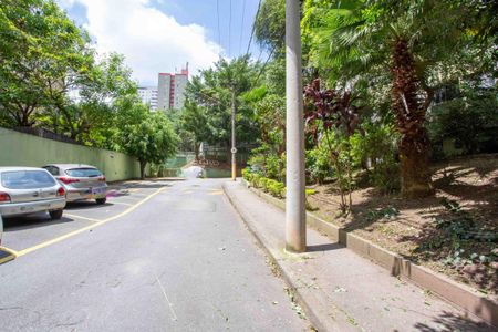 Apartamento para alugar com 63m², 2 quartos e 1 vagaÁrea comum