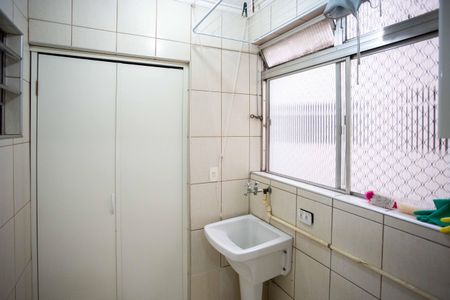 Apartamento para alugar com 63m², 2 quartos e 1 vagaÁrea de Serviço