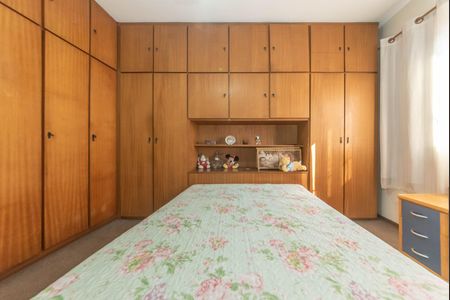 Casa à venda com 179m², 3 quartos e 4 vagas Casa à venda com 179m², 3 quartos e 4 vagasSuíte