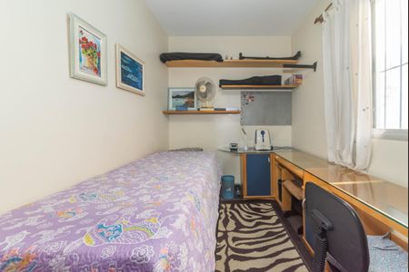 Casa à venda com 179m², 3 quartos e 4 vagas Casa à venda com 179m², 3 quartos e 4 vagasQuarto 2