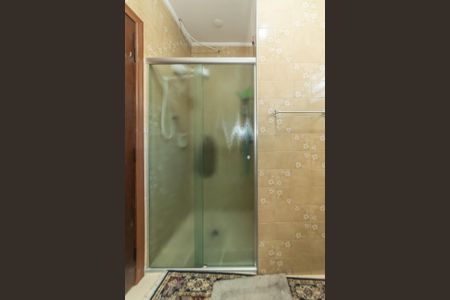 Casa à venda com 179m², 3 quartos e 4 vagas Casa à venda com 179m², 3 quartos e 4 vagasBanheiro da Suíte