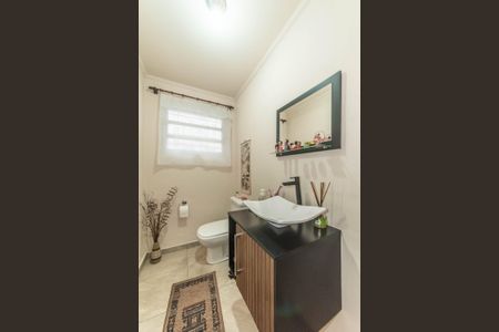 Casa à venda com 179m², 3 quartos e 4 vagas Casa à venda com 179m², 3 quartos e 4 vagasLavabo