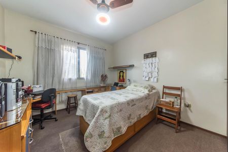 Casa à venda com 179m², 3 quartos e 4 vagas Casa à venda com 179m², 3 quartos e 4 vagasQuarto 1