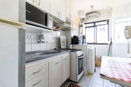 Apartamento à venda com 51m², 2 quartos e 1 vaga Apartamento à venda com 51m², 2 quartos e 1 vagaCozinha