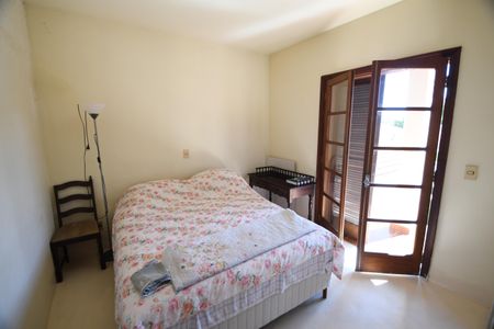 Casa à venda com 258m², 4 quartos e 2 vagasQuarto 2