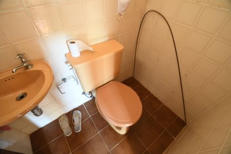 Casa à venda com 258m², 4 quartos e 2 vagasBanheiro de serviço