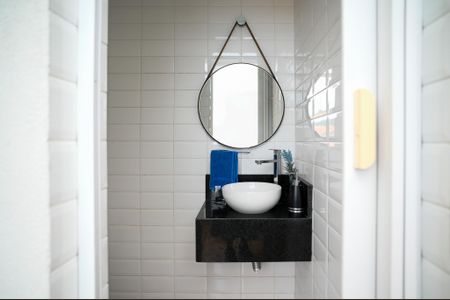 Casa à venda com 225m², 3 quartos e 2 vagas Casa à venda com 225m², 3 quartos e 2 vagasLavabo