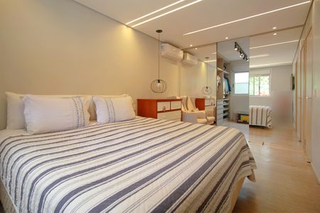 Apartamento à venda com 240m², 5 quartos e 4 vagasSuite