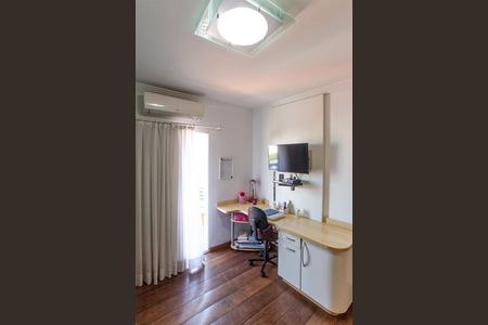 Casa à venda com 380m², 3 quartos e 6 vagasSuíte 1  