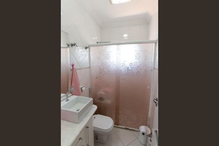 Casa à venda com 380m², 3 quartos e 6 vagasBanheiro da Suíte 1