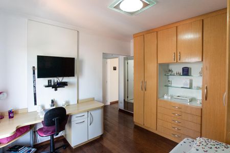 Casa à venda com 380m², 3 quartos e 6 vagasSuíte 1  