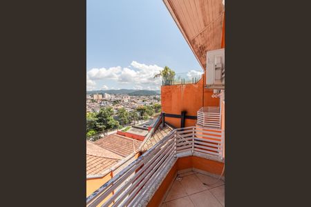 Casa à venda com 380m², 3 quartos e 6 vagasSuíte 1 - Varanda 