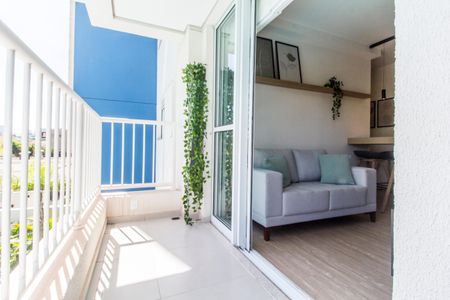 Apartamento para alugar com 45m², 2 quartos e 1 vagaVaranda