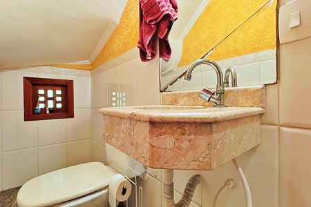 Casa à venda com 138m², 3 quartos e 4 vagas Casa à venda com 138m², 3 quartos e 4 vagasLavabo