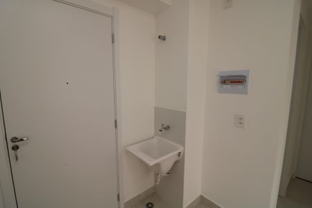 Apartamento para alugar com 38m², 2 quartos e sem vagaÁrea de Serviço