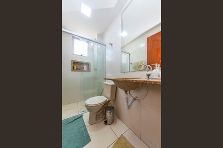 Apartamento à venda com 64m², 2 quartos e 1 vagaBanheiro Social