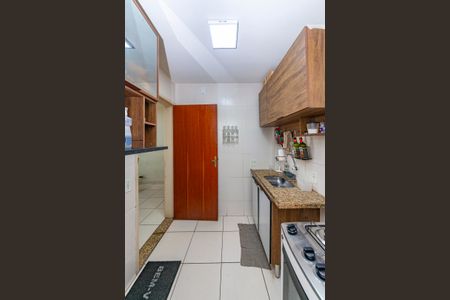 Apartamento à venda com 64m², 2 quartos e 1 vagaCozinha