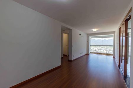 Apartamento para alugar com 140m², 2 quartos e 2 vagasSala