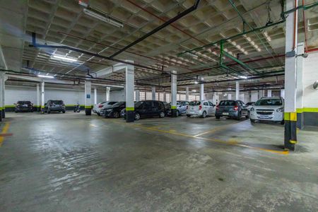 Apartamento para alugar com 140m², 2 quartos e 2 vagasÁrea Comum Garagem
