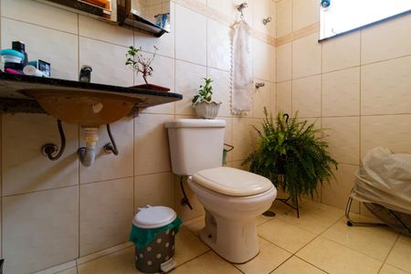 Casa à venda com 235m², 3 quartos e 4 vagasBanheiro da Suíte 3