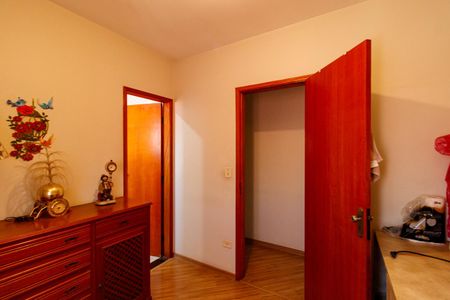 Casa à venda com 235m², 3 quartos e 4 vagasSuíte 2