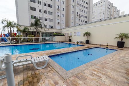 Apartamento à venda com 46m², 2 quartos e 1 vaga Apartamento à venda com 46m², 2 quartos e 1 vagaÁrea comum - Piscina