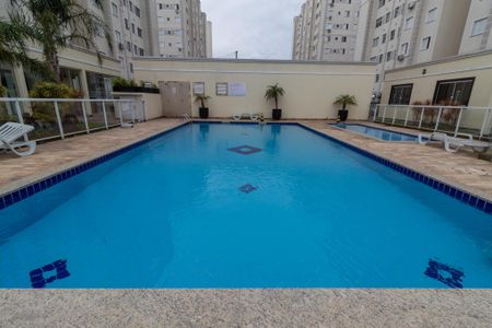 Apartamento à venda com 46m², 2 quartos e 1 vaga Apartamento à venda com 46m², 2 quartos e 1 vagaÁrea comum - Piscina