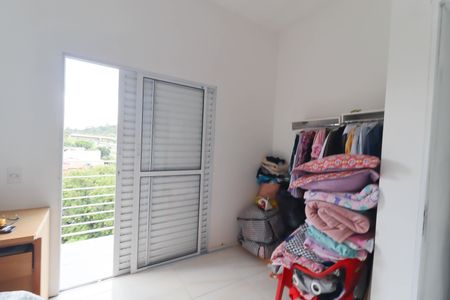 Casa à venda com 304m², 3 quartos e 2 vagas Casa à venda com 304m², 3 quartos e 2 vagasQuarto 2