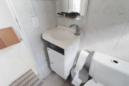 Casa à venda com 304m², 3 quartos e 2 vagas Casa à venda com 304m², 3 quartos e 2 vagasBanheiro