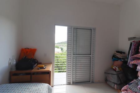 Casa à venda com 304m², 3 quartos e 2 vagas Casa à venda com 304m², 3 quartos e 2 vagasQuarto 2