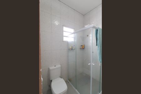 Casa à venda com 304m², 3 quartos e 2 vagas Casa à venda com 304m², 3 quartos e 2 vagasBanheiro 2