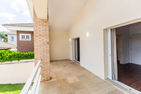 Casa de condomínio à venda com 500m², 5 quartos e 6 vagasVaranda