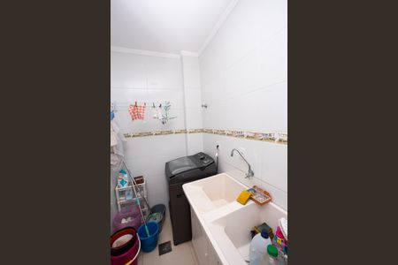 Casa à venda com 272m², 4 quartos e 2 vagas Casa à venda com 272m², 4 quartos e 2 vagasÁrea de Serviço