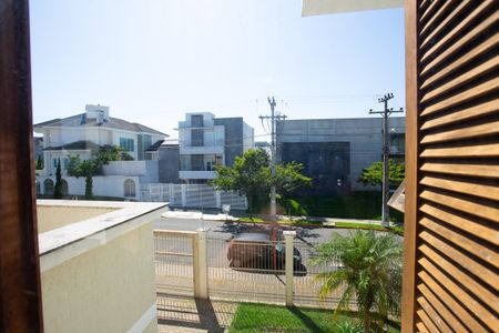 Casa à venda com 272m², 4 quartos e 2 vagas Casa à venda com 272m², 4 quartos e 2 vagasQuarto 4