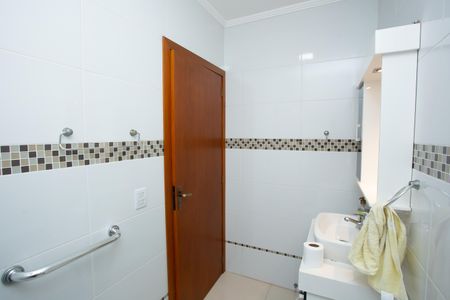 Casa à venda com 272m², 4 quartos e 2 vagas Casa à venda com 272m², 4 quartos e 2 vagasBanheiro do Quarto 1