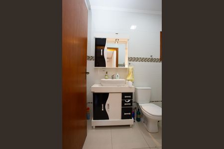 Casa à venda com 272m², 4 quartos e 2 vagas Casa à venda com 272m², 4 quartos e 2 vagasBanheiro do Quarto 1