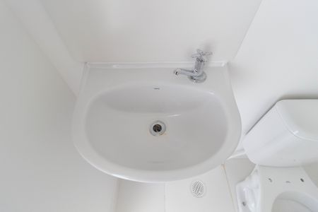 Apartamento para alugar com 27m², 1 quarto e sem vagaDetalhe - Banheiro