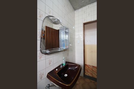 Casa à venda com 125m², 5 quartos e 3 vagasBanheiro Social