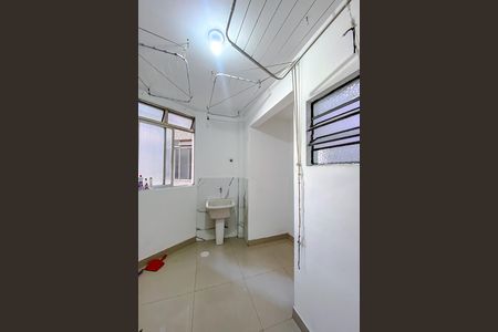 Apartamento para alugar com 130m², 3 quartos e 1 vagaÁrea de Serviço