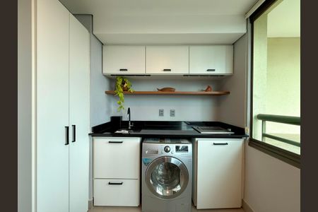 Apartamento à venda com 64m², 2 quartos e 1 vagaÁrea de Serviço