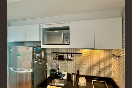 Apartamento à venda com 64m², 2 quartos e 1 vagaCozinha 