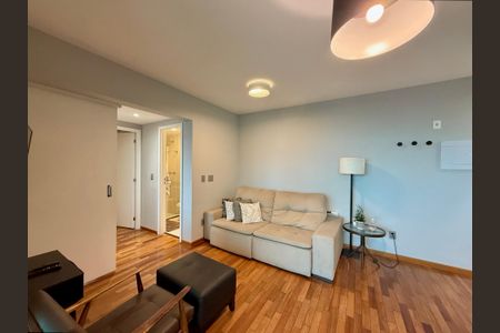 Apartamento à venda com 64m², 2 quartos e 1 vagaSala